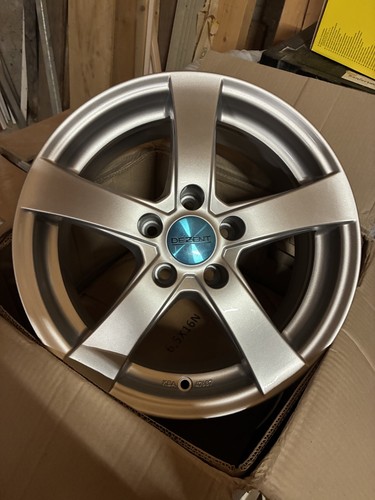 Neue alufelgen dezent re - 4x,